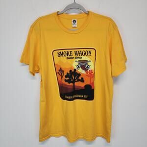 Mens Bourbon Whiskey Desert Pistol Graphic T-shirt Size XL Yellow Crew Retro Dad
